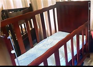 Standard size wooden cot