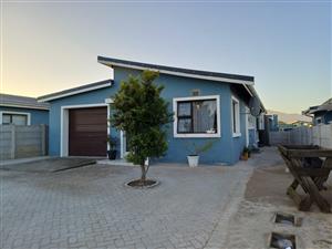 House For Sale in Pacaltsdorp