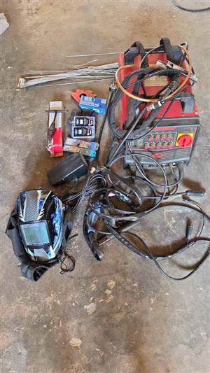 Professional AC/DC TIG welder