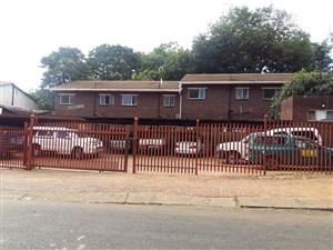 lockable room for rent in Windsor East, for 1 May