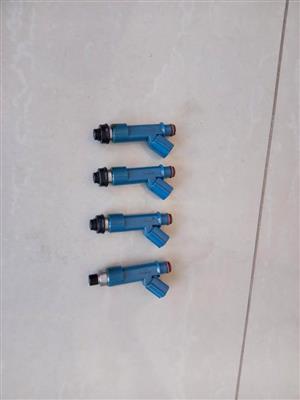 Toyota Yaris 2NZ-FE 2 Pin Injectors