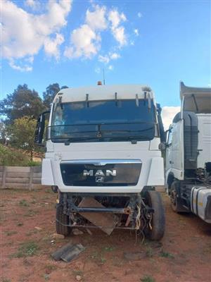 Man tgs/tgx/tgm truck cabs available