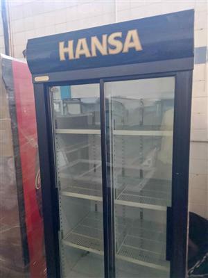 Display fridge 890