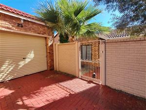 3 Bedroom Town house for sale In Vanderbijlpark SE