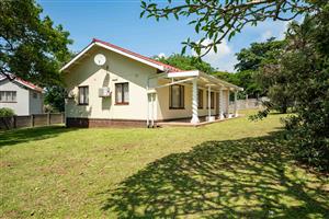 Quaint Coastal Gem in Sought-After Pennington