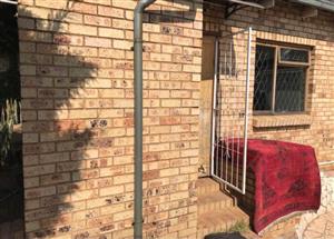 2bedroom cottage to rent in Kensington