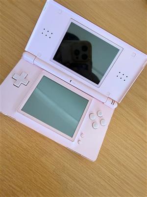 Nintendo DS & Nintendo 3DS consoles with 30 games & accessories