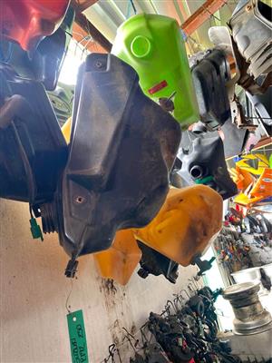 Suzuki RMZ 250 tank. Meyerton bike scrapyard new and secondhand spares.