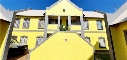 3 bedroom townhouse for sale, in Louis Trichardt.