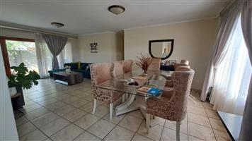 Stunning modern living with convenience and style awaits!