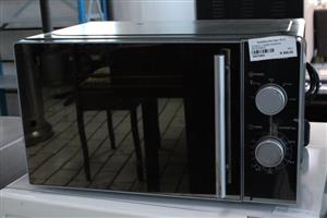 RUSSELL HOBBS MICROWAVE(S067096A)