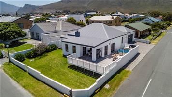 A Breezy Kleinmond Beach House to Call Your Own