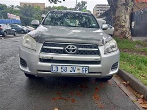2011 Toyota Rav4 2.0 Manual,  Silver, 104000kms