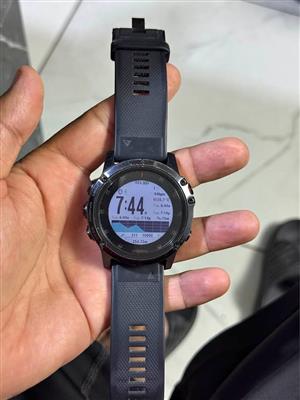 Garmin Fenix 5 plus