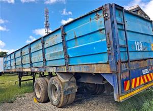 13m Aston Martin mass side double axle  trailer (Vat incl), Krugersdorp, 