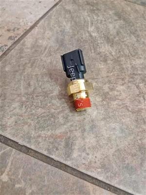 Jeep 2.4 Oil Pressure Sensors In Stock