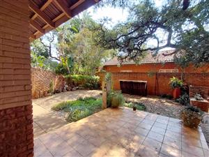 Spacious 4 Bedroom Family Home in Chroompark