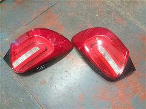 MERCEDEZ BENZ TAIL LIGHT