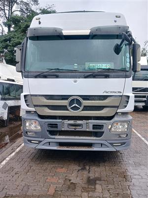 Mercedes Benz 2644 actross