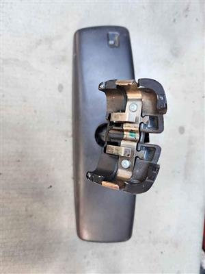 2005 VW golf 5 review mirror