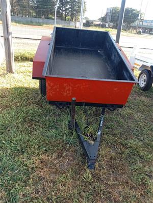Brand New trailFeed mixer Water trail