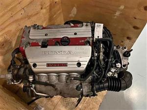 HONDA K20Z4 2.0 CIVIC TYPE R & 6 SPEED MANUAL GEARBOX COMBO FOR SALE
