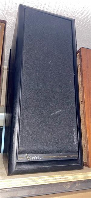 Infinity 425S speakers mint