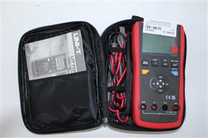 UNI-T UI705 LOOP CALIBRATOR TESTER WITH CABLES IN BLACK BAG (S067884A)