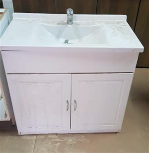 FOR SALE VANITY WITH A TAP