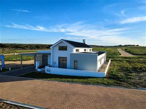 House For Sale in Still Bay West