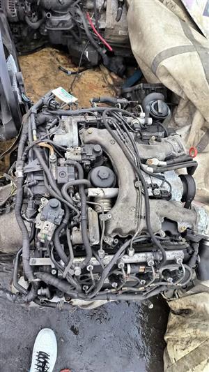 AUDI Q7 BTR ENGINE 