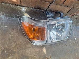 2007 up Toyota Land Cruiser Right Side Headlight compatible with VDJ76, VDJ78, VDJ79 R10