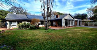 Lovely 4-bedroom family home for sale