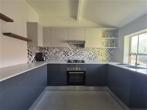 Apartment For Sale in Woodmead