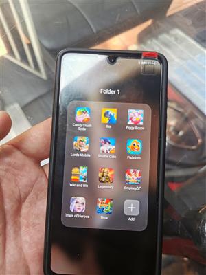 Selling my Huawei p30 ELE-L29 dual sim and 128gb upgrade reason for selling make me an offer 