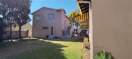 House For Sale in Brackendowns