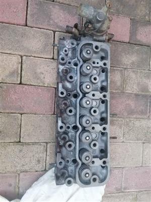 Isuzu 2.5 cylinder head