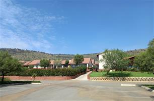 Townhouse For Sale in Muldersdrift