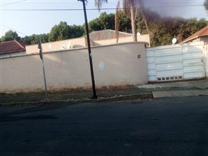 One bedroom cottage to rent in Orange grove