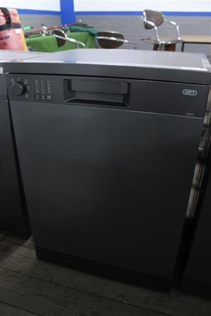 DEFY DISHWASHER W/PIPES(S067173B)
