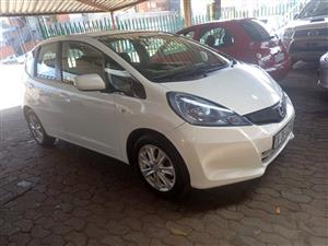 2014 HONDA JAZZ 1.3 AUTO