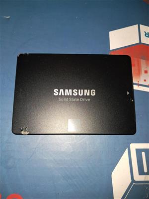 Samsung 860 EVO V-Nand 1TB 2.5inch SSD