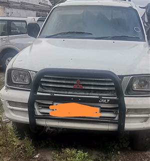 Mitshibitshi Colt 2.8 (4m40) non Turbo 2.8 Diesel BREAKING FOR SPARES 