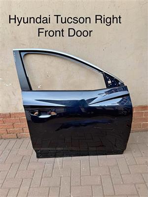 Hyundai Tucson Right Front Door