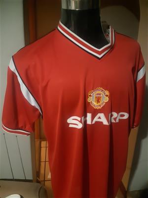 Manchester United 1984/1986 Score draw Home Football Shirt 