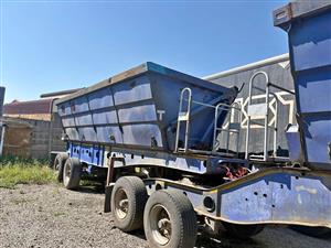X2 AFRIT SIDE TIPPERS FOR SALE