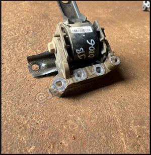 Engine Mounting For Dodge Caliber, Jeep Compass, Jeep Patriot  