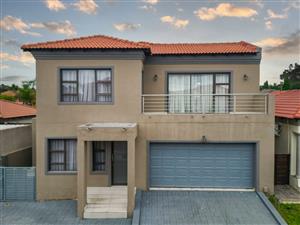 House For Sale in Sagewood