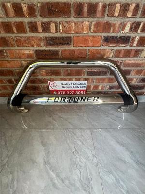 TOYOTA HILUX NUDGED BAR 