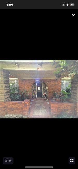 House For Sale in Turffontein